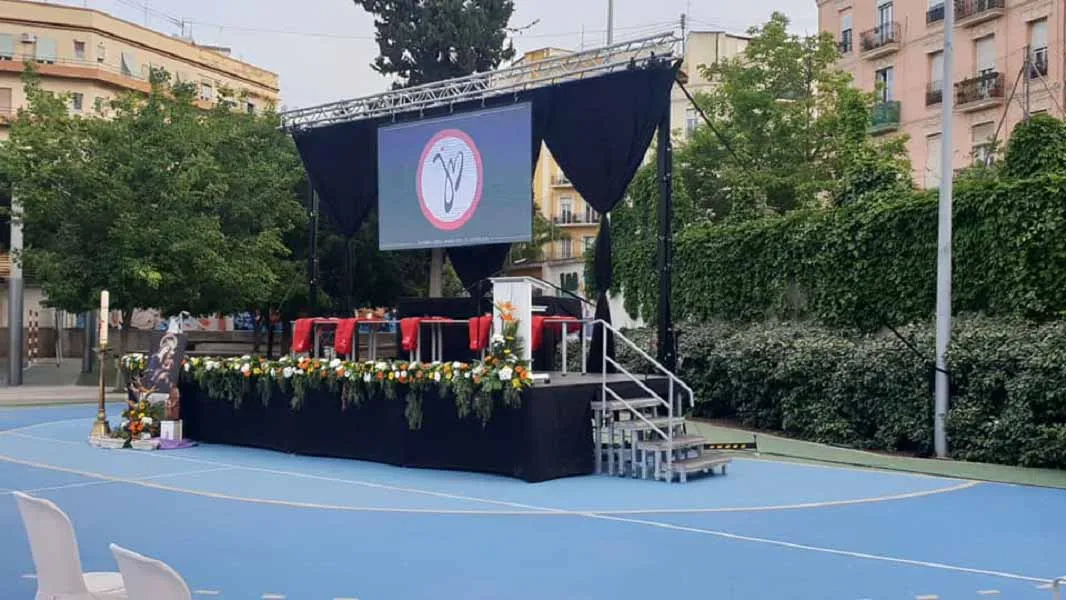 Montaje Audiovisual Graduacion Colegio Escenario Pantalla Led 2