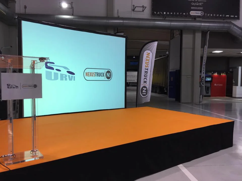 audiovisual tarima nexus truck