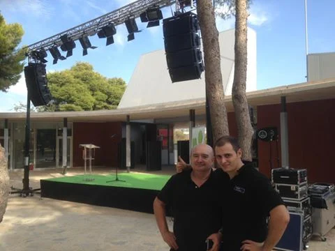 line array colegio